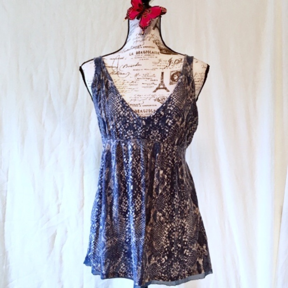 DKNY Blue and Gray Women's Top